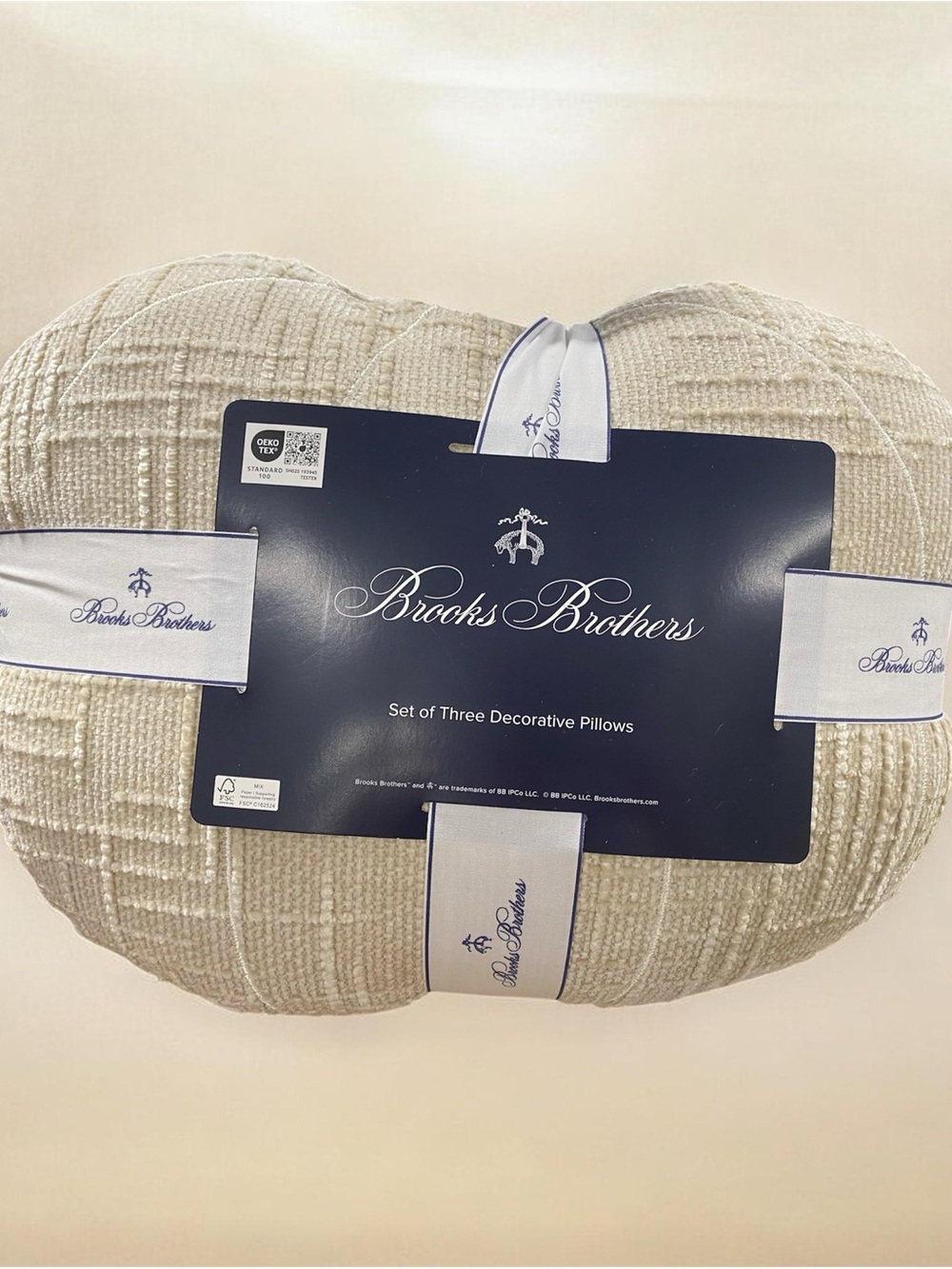 SALE!!!! Brooks Brothers Neutral Cream Textured Decorative ombre  Pillow Trio